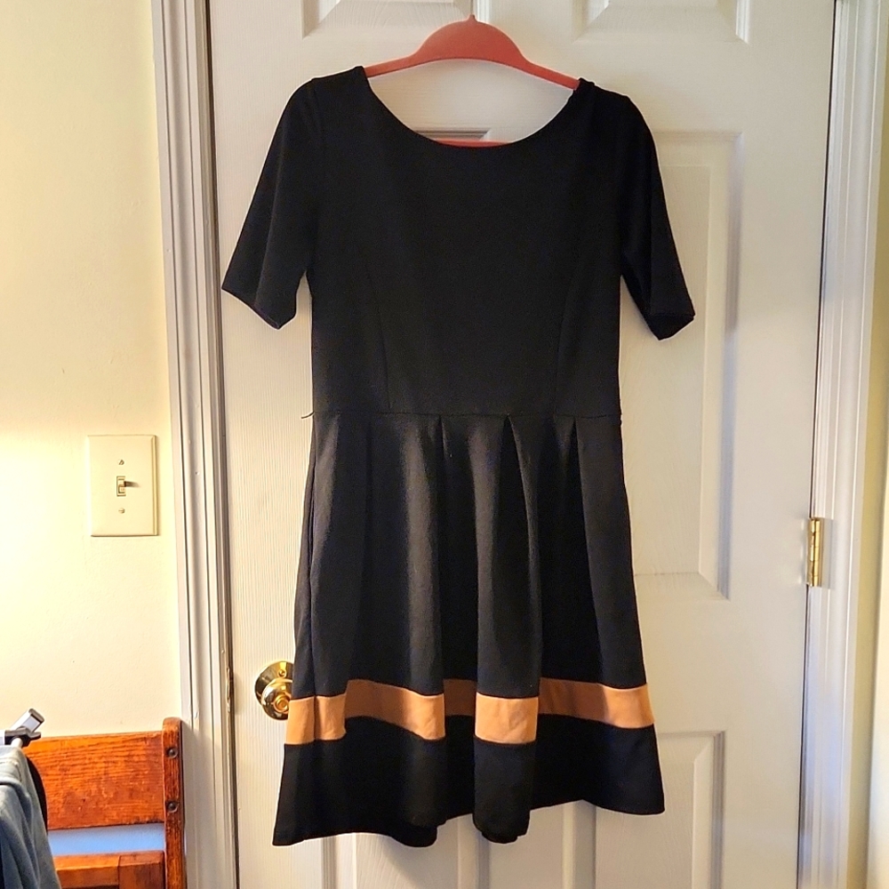 Low-back Black Dress